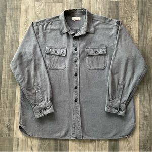 LL Bean Chamois Cloth Shirt 
100% cotton
Size Men’s XXL 
Grey